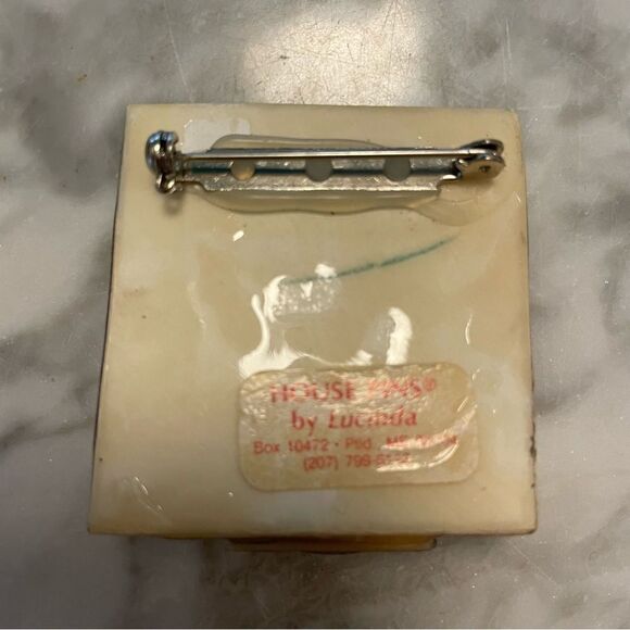 Vintage House Pins by Lucinda Handmade Square Brooch Pin - Picture 2 of 2